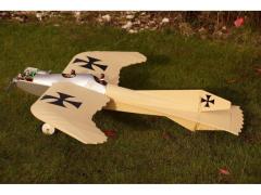 Diverse originale flybyggesett selges