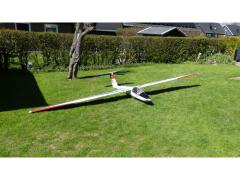 el Pilatus B4 4.6meter från Rippin